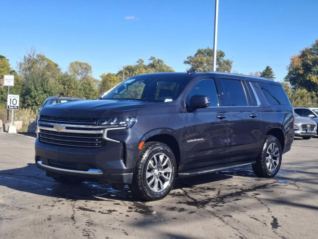 Used 2023 Chevrolet Suburban LT 4WD | Leather | Panoramic Sunroof | 360 Camera | Heated Wheel + Seats | BSM | 20
