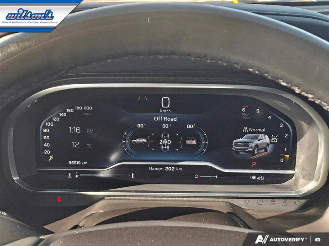 2023 Chevrolet Suburban LT 4WD | Leather | Panoramic Sunroof | 360 Camera | Heated Wheel + Seats | BSM | 20" Wheel | Bose | Photo