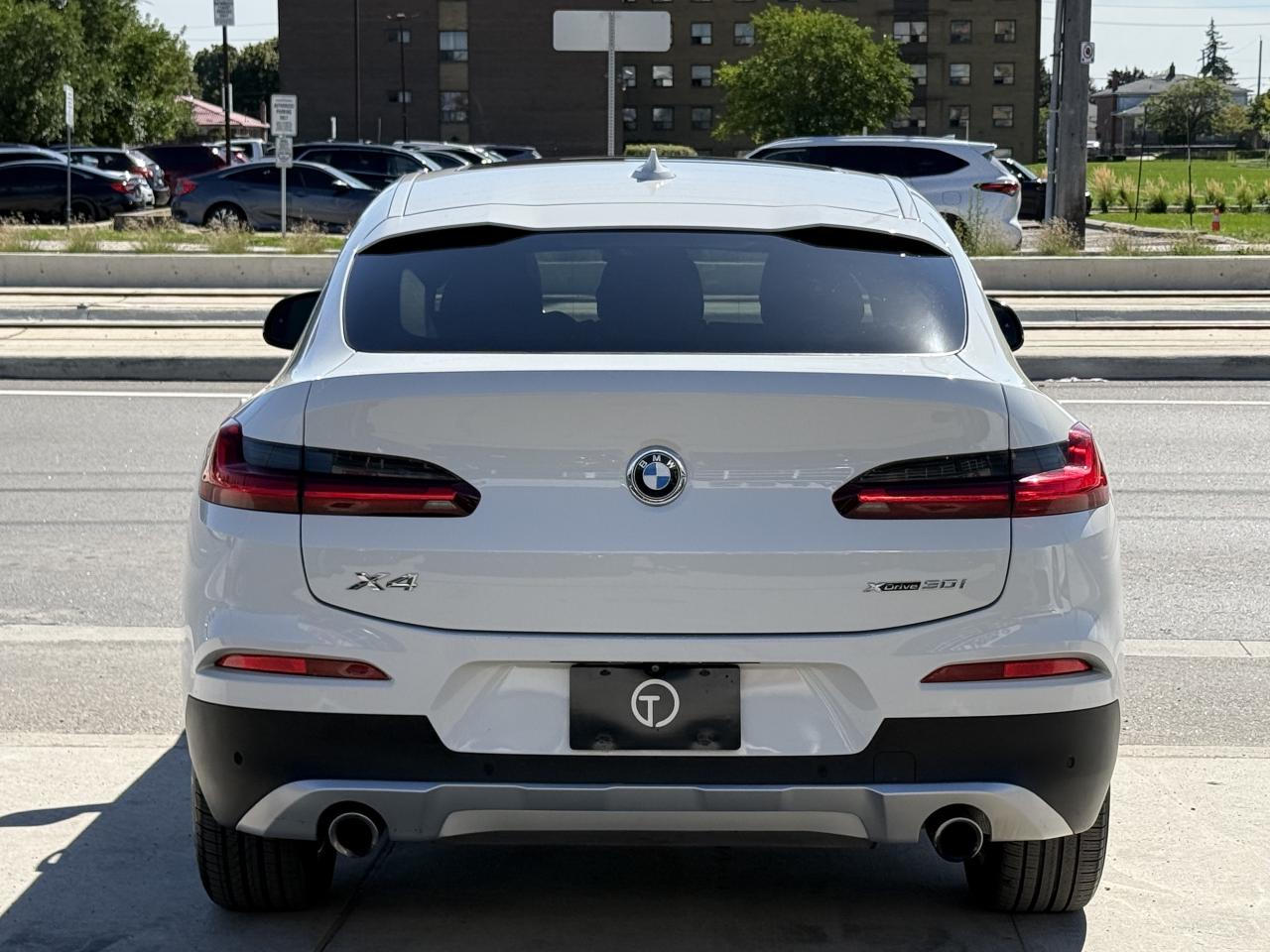2019 BMW X4 PREMIUM | HUD | PANO | CARPLAY | LOADED Photo