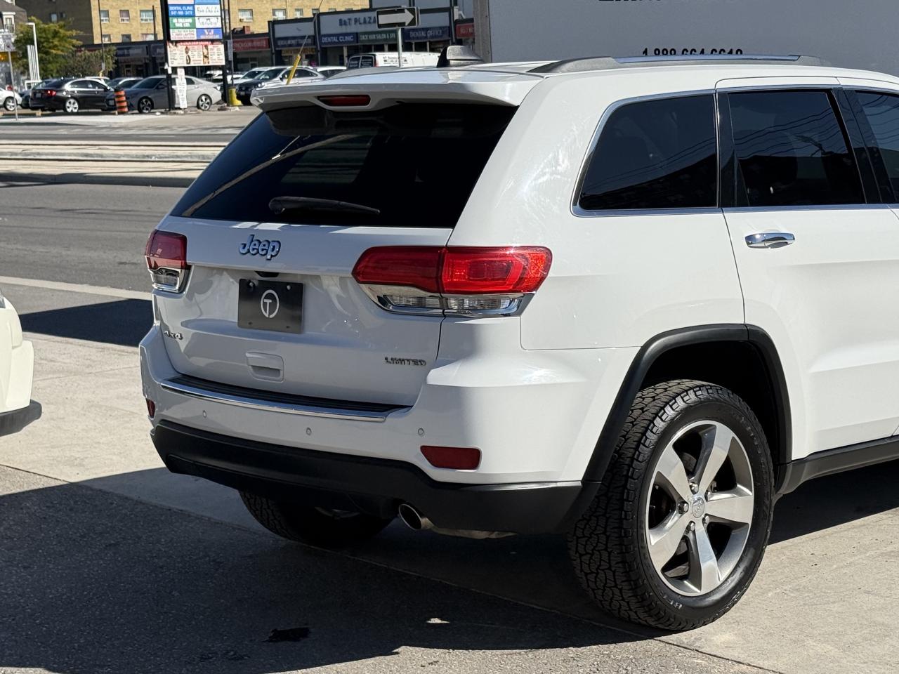 2016 Jeep Grand Cherokee LIMITED | PANO | LOADED Photo
