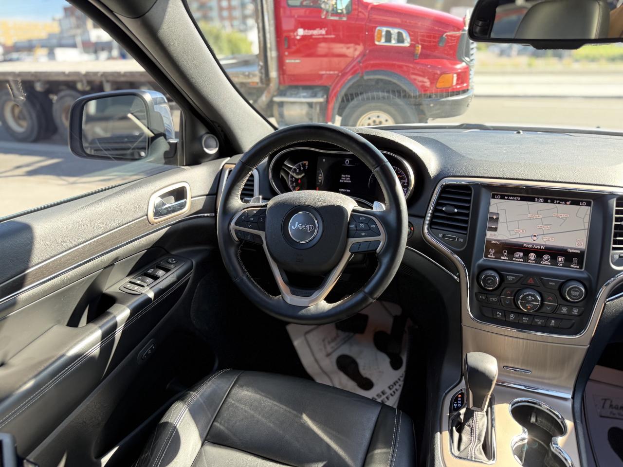 2016 Jeep Grand Cherokee LIMITED | PANO | LOADED Photo