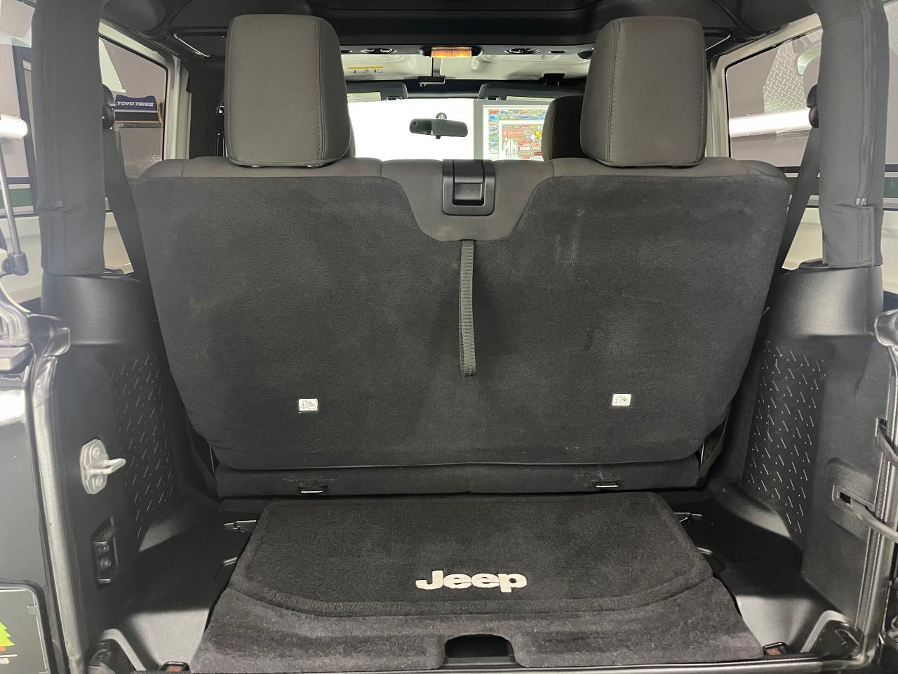 2016 Jeep Wrangler SPORT - Photo #11