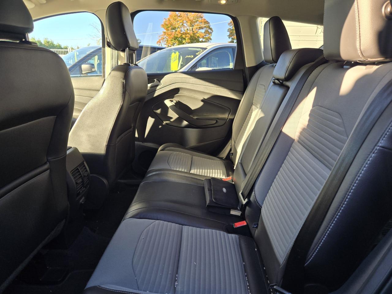 2018 Ford Escape SE - Photo #8