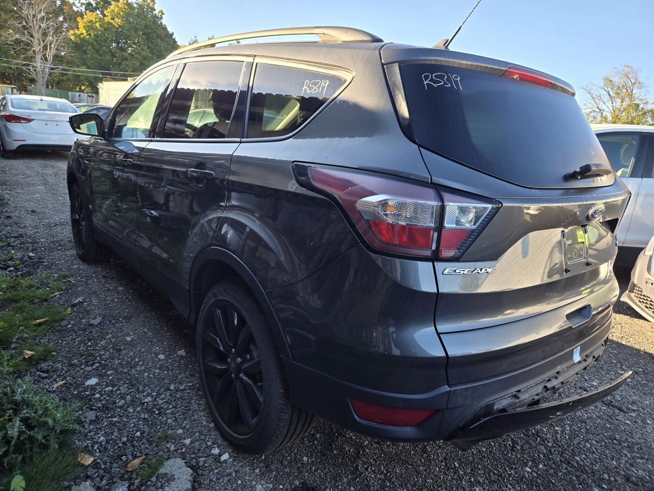 2018 Ford Escape SE - Photo #6
