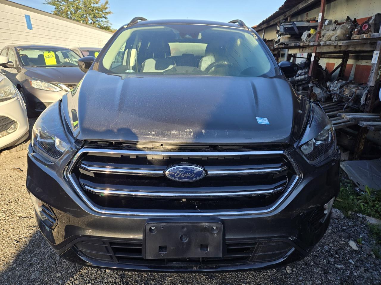 2018 Ford Escape SE - Photo #2