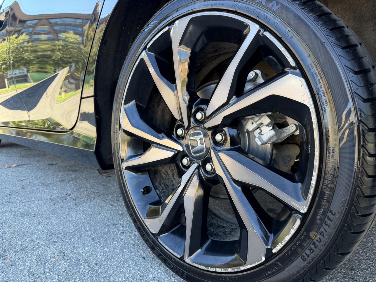 2019 Honda Civic Sport CVT - Photo #25