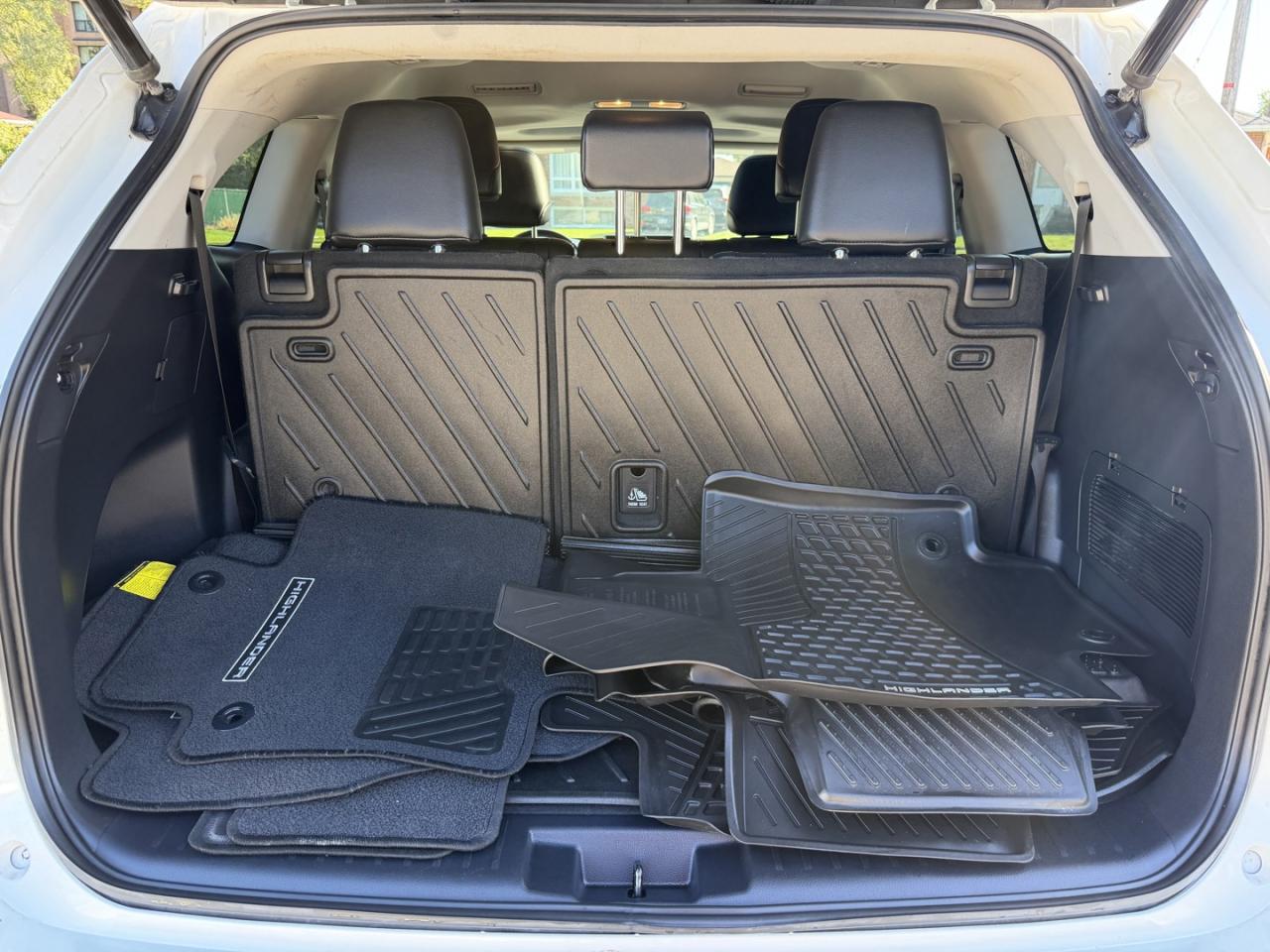 2020 Toyota Highlander XLE AWD V6 - Photo #10