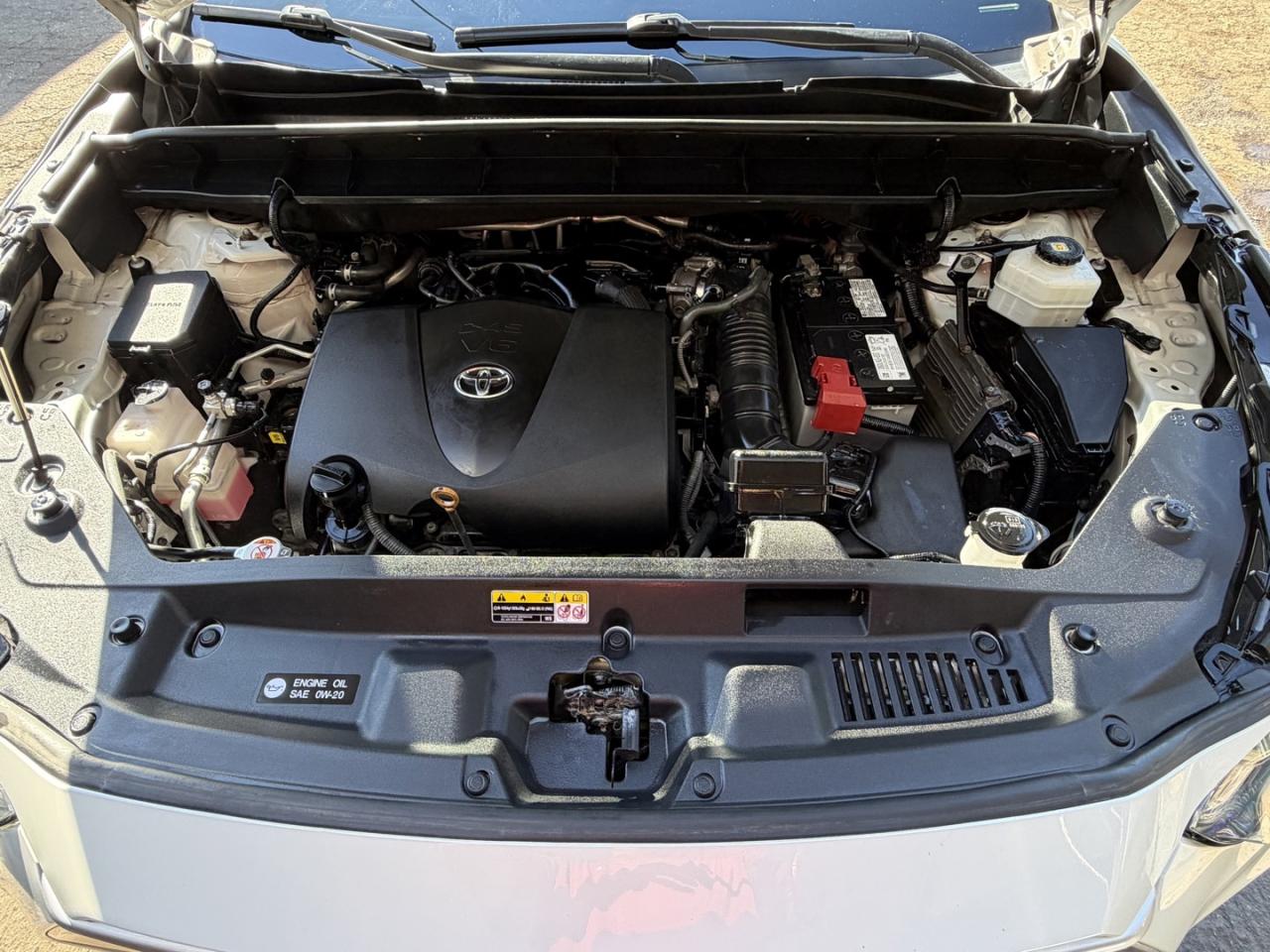2020 Toyota Highlander XLE AWD V6 - Photo #9