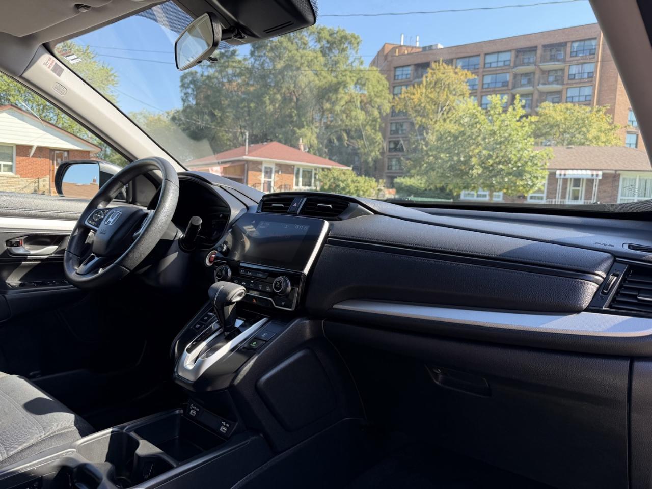 2020 Honda CR-V LX AWD - Photo #10