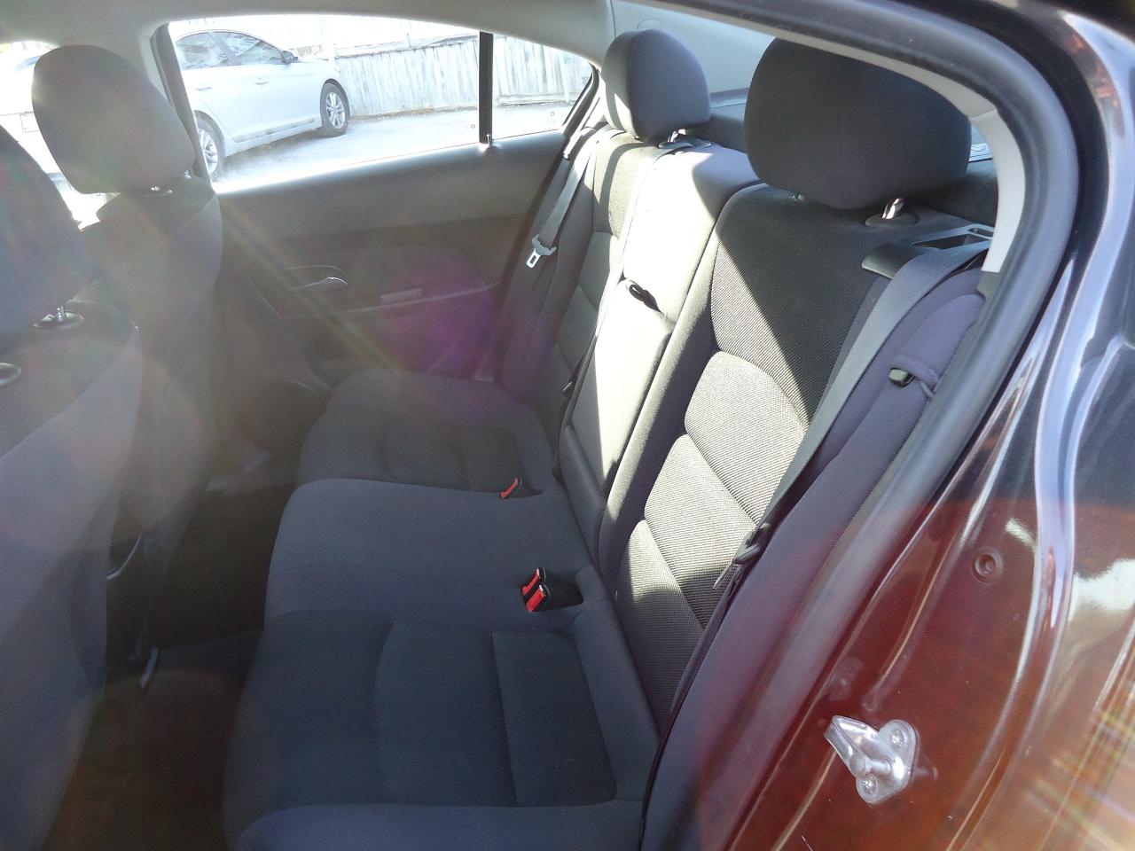 2014 Chevrolet Cruze 4dr Sdn 1LT - Photo #7