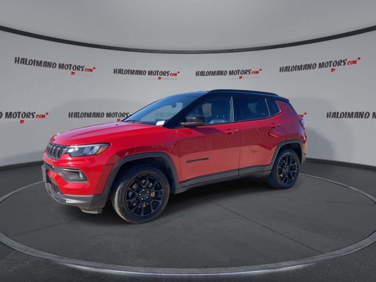 2023 Jeep Compass Altitude 4x4 Photo