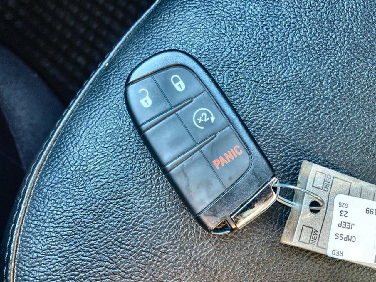 2023 Jeep Compass Altitude 4x4 Photo