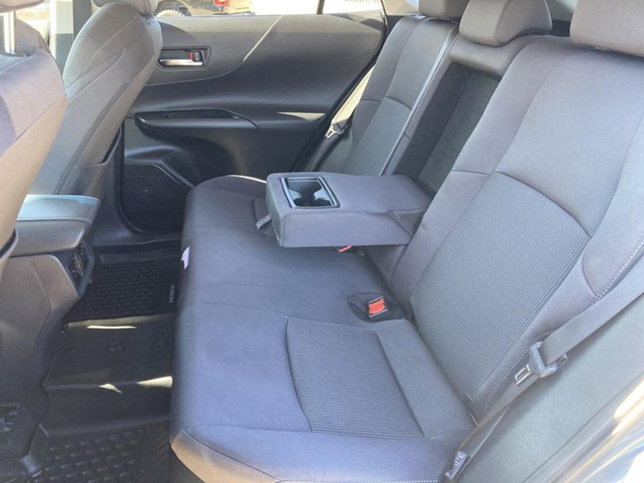 2023 Toyota Venza LE AWD Photo