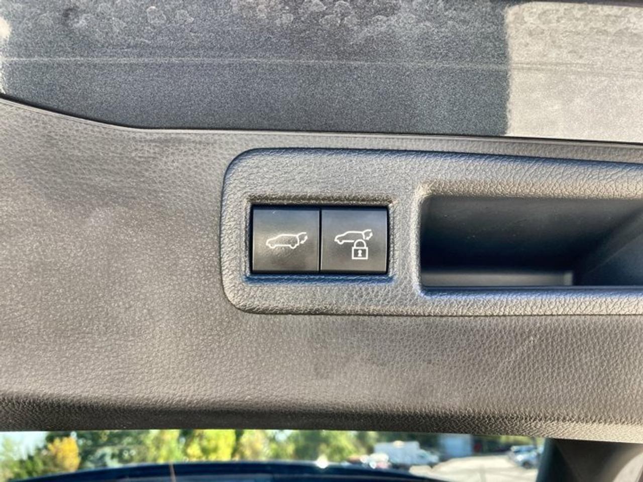 2023 Toyota Venza LE AWD Photo