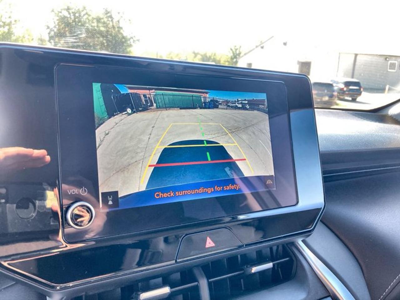 2023 Toyota Venza LE AWD Photo