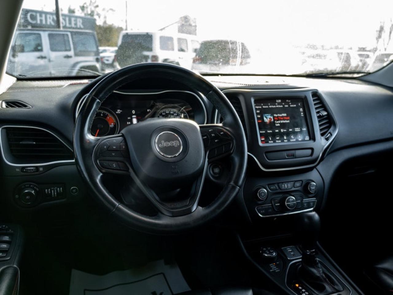 2019 Jeep Cherokee Trailhawk Photo