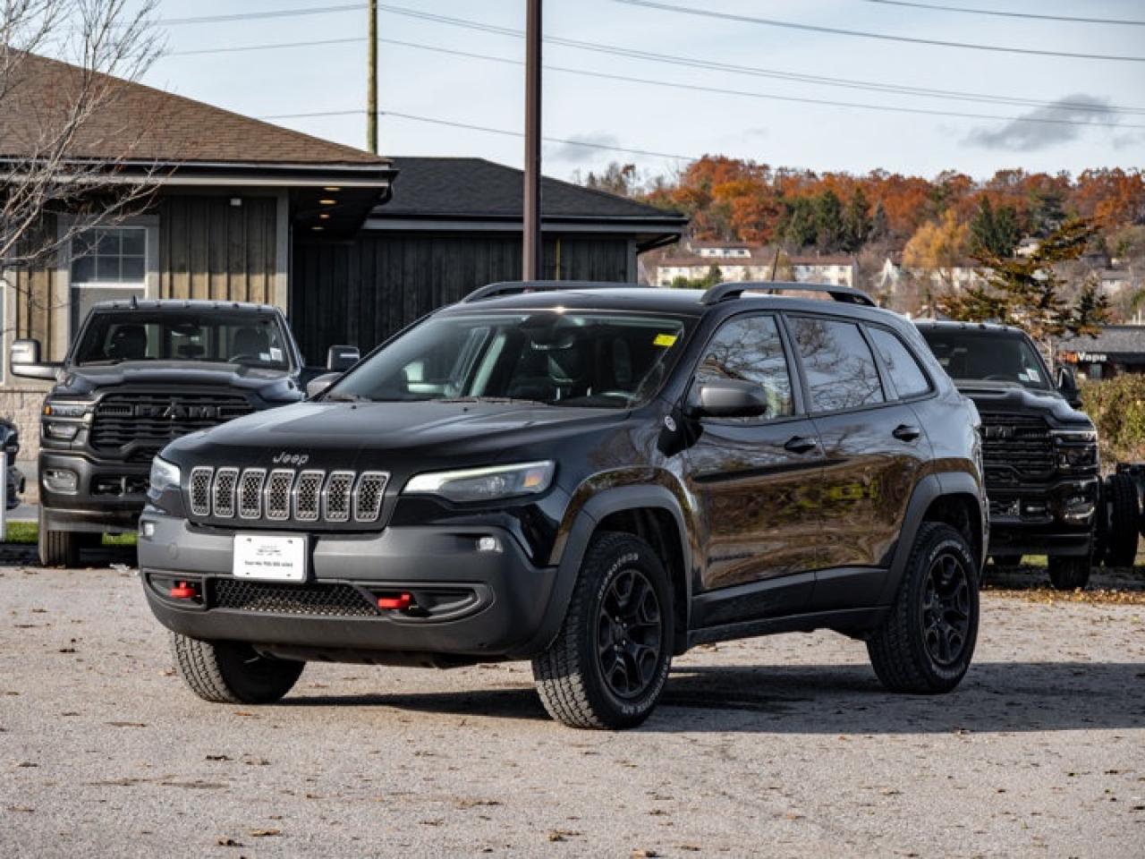 2019 Jeep Cherokee Trailhawk Photo