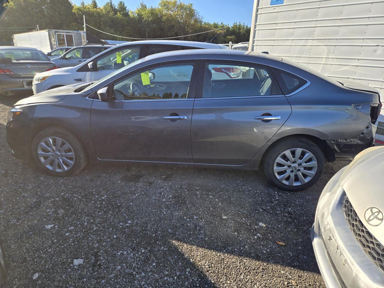 2018 Nissan Sentra SV - Photo #8