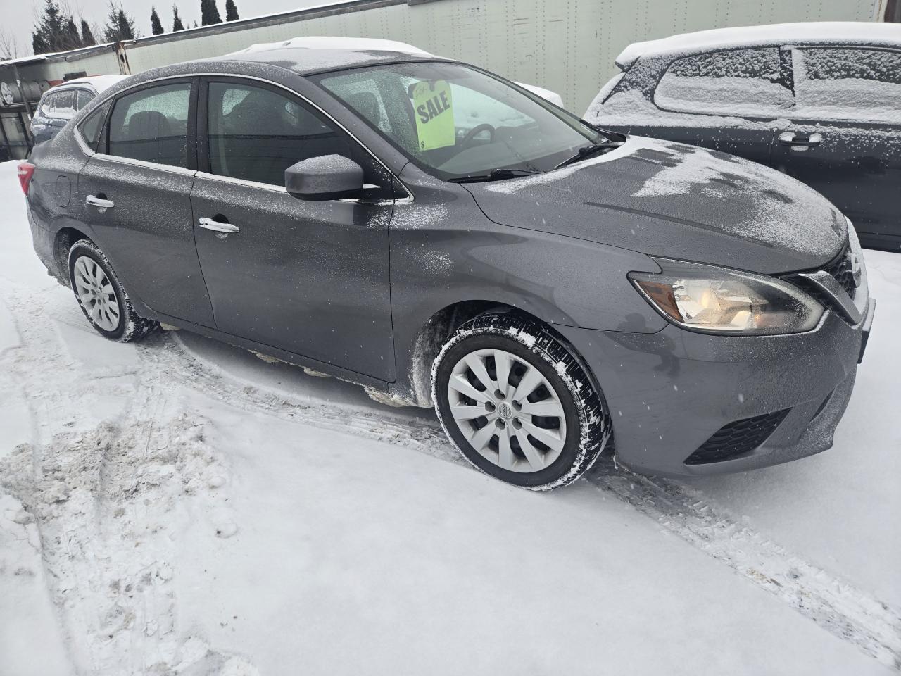 2018 Nissan Sentra SV - Photo #3