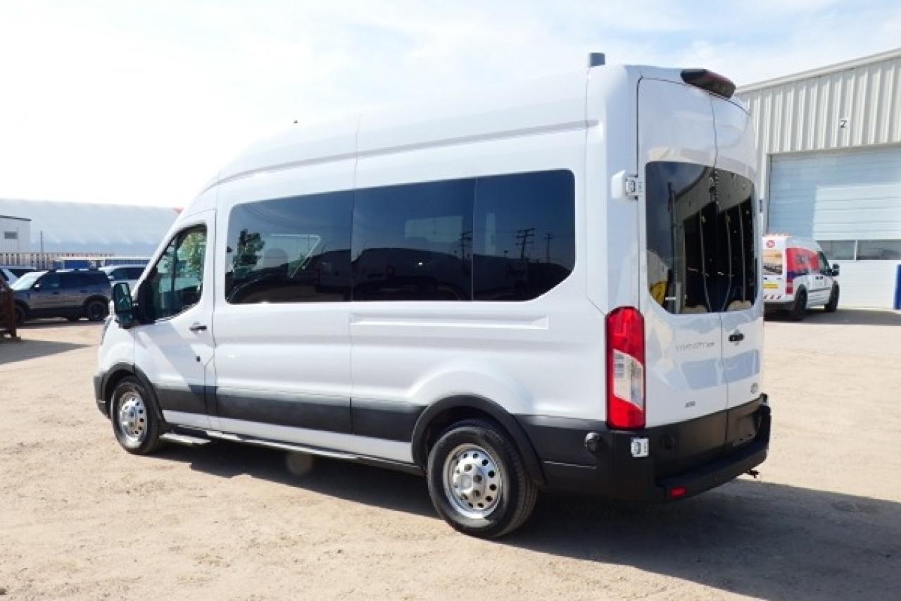 2023 Ford Transit 350 XL 15 pass. High Roof AWD w/cloth seat, NAV, BUC - Photo #8