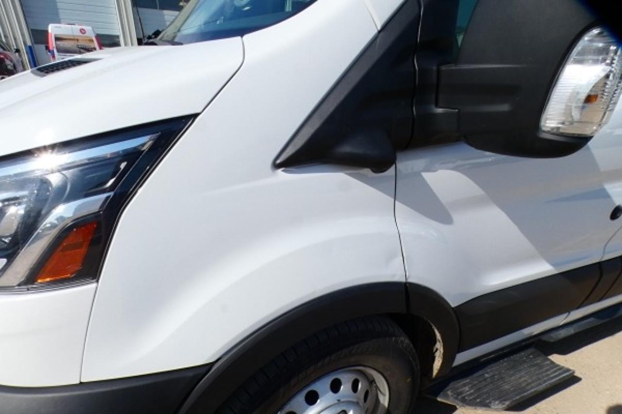 2023 Ford Transit 350 XL 15 pass. High Roof AWD w/cloth seat, NAV, BUC - Photo #29