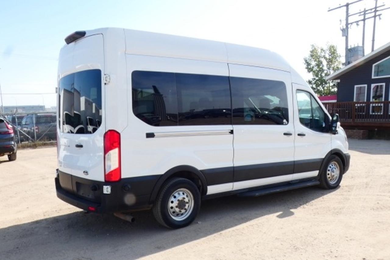 2023 Ford Transit 350 XL 15 pass. High Roof AWD w/cloth seat, NAV, BUC - Photo #6