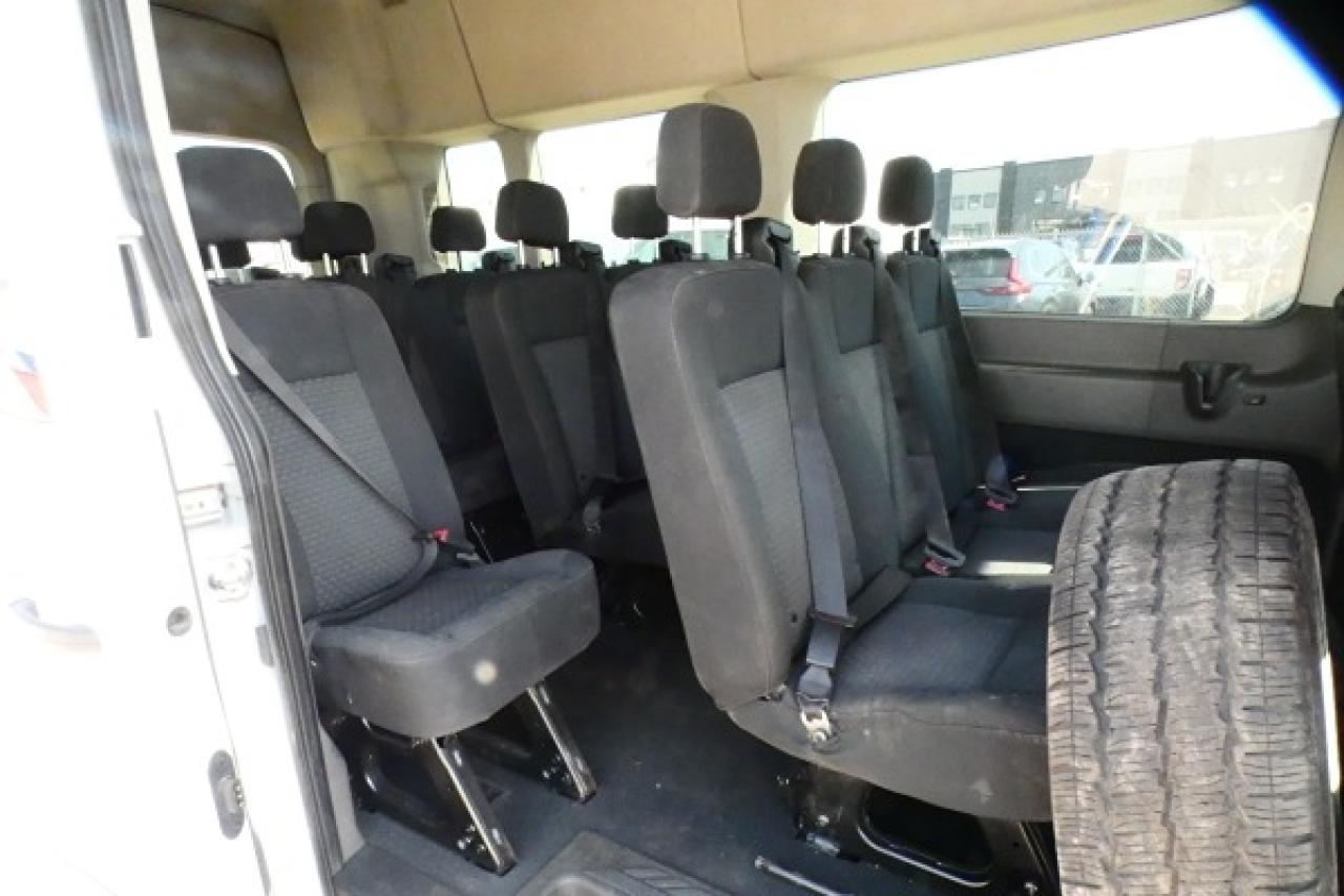 2023 Ford Transit 350 XL 15 pass. High Roof AWD w/cloth seat, NAV, BUC - Photo #10