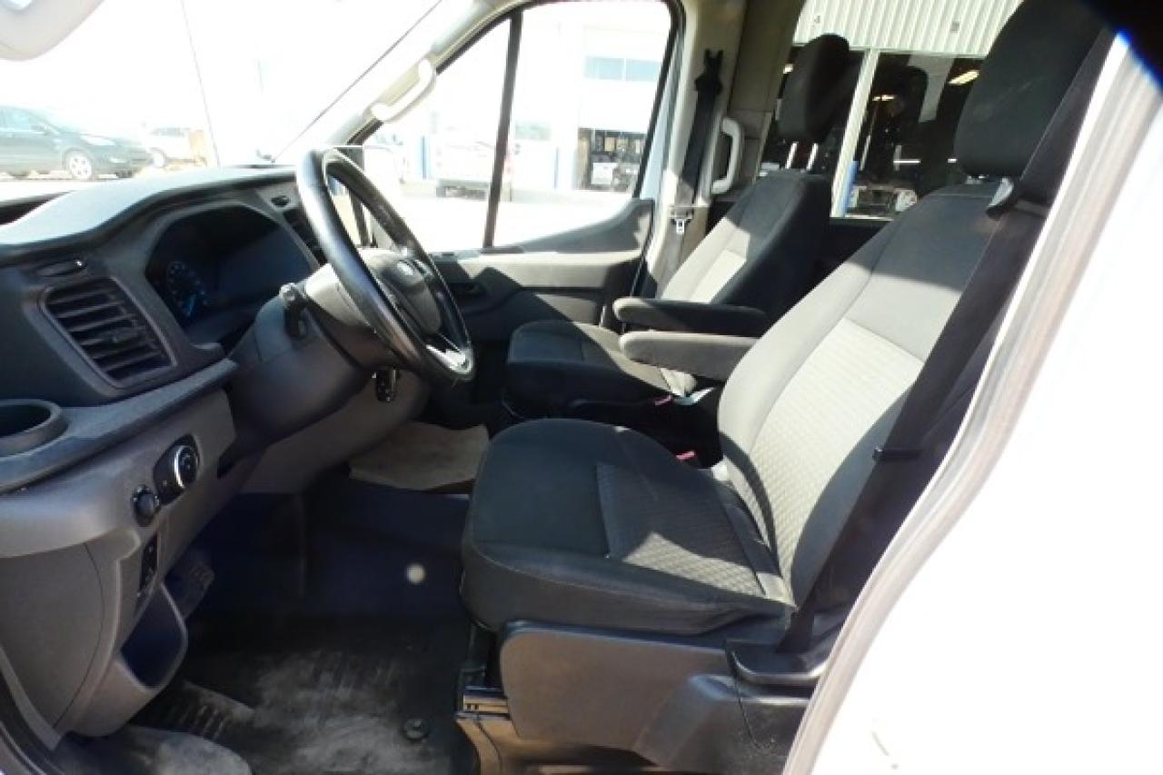 2023 Ford Transit 350 XL 15 pass. High Roof AWD w/cloth seat, NAV, BUC - Photo #12