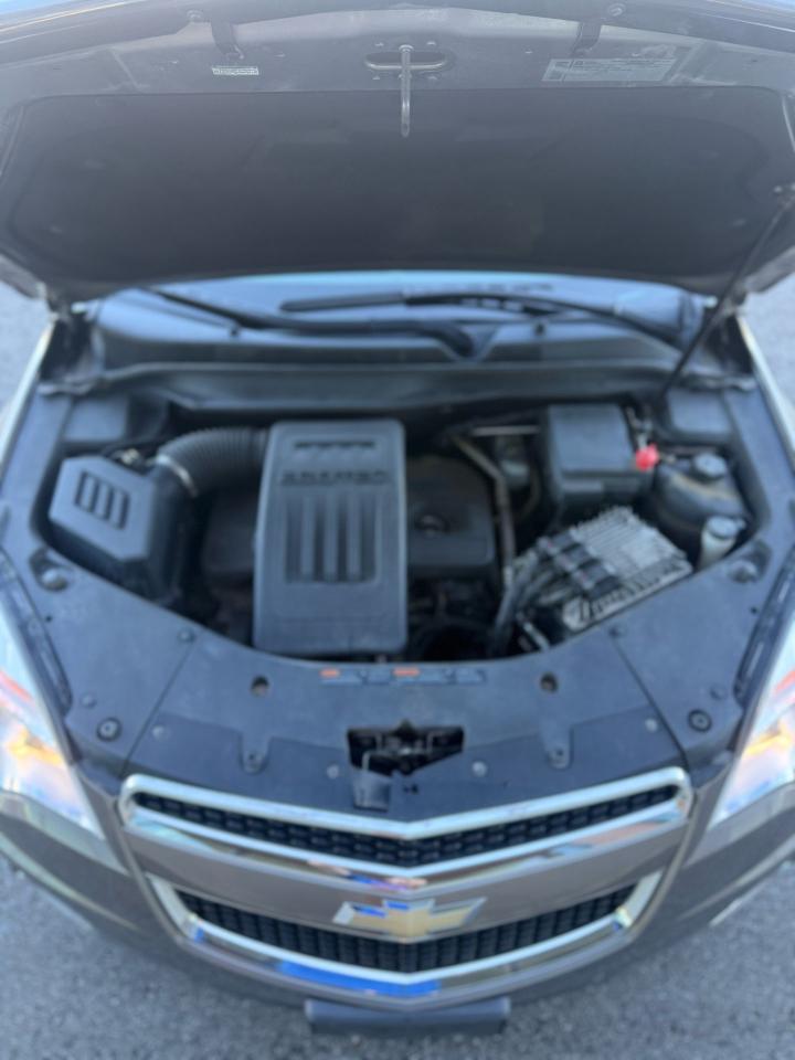 2010 Chevrolet Equinox 1LT Photo