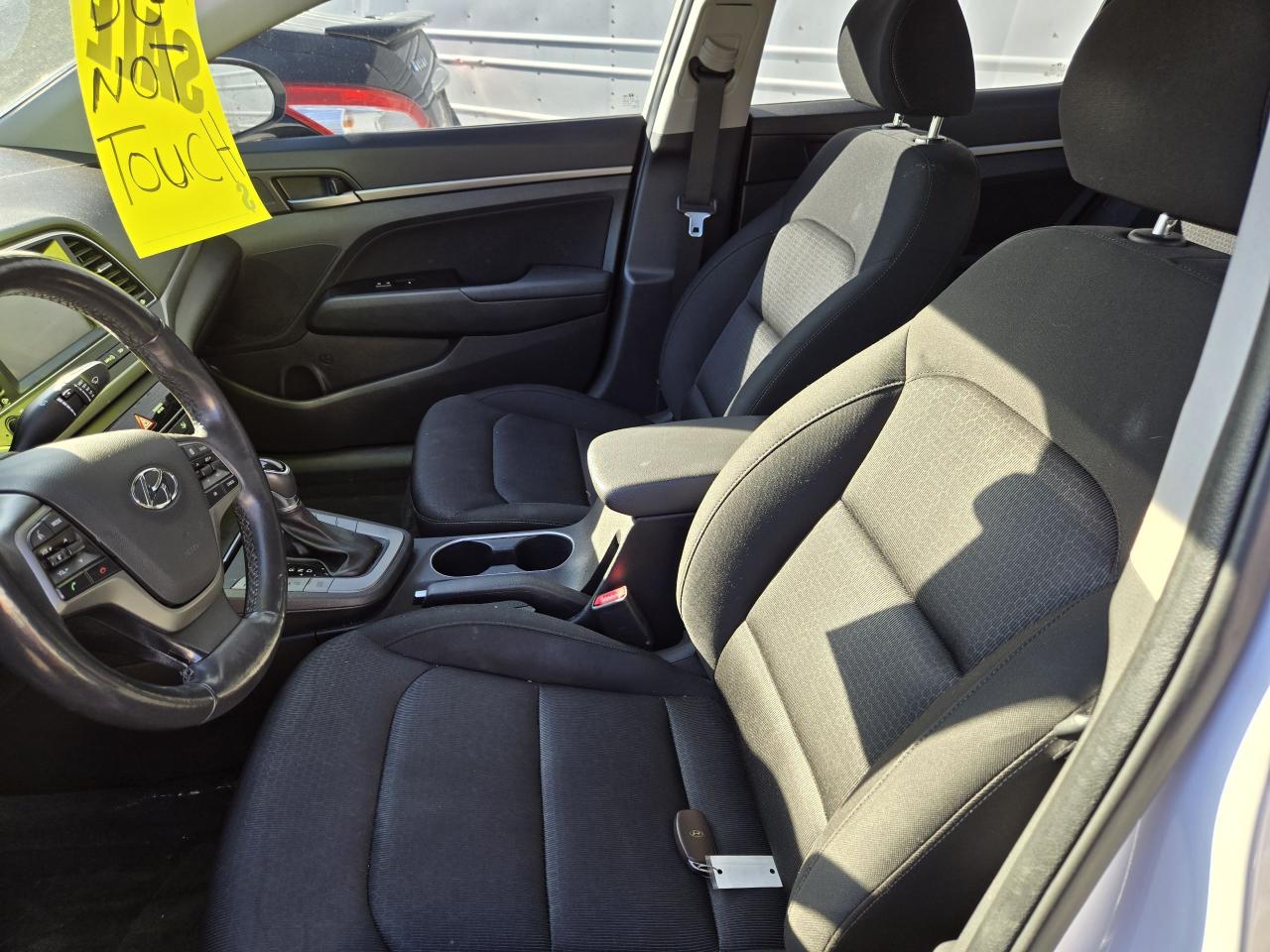 2018 Hyundai Elantra GL SE - Photo #10