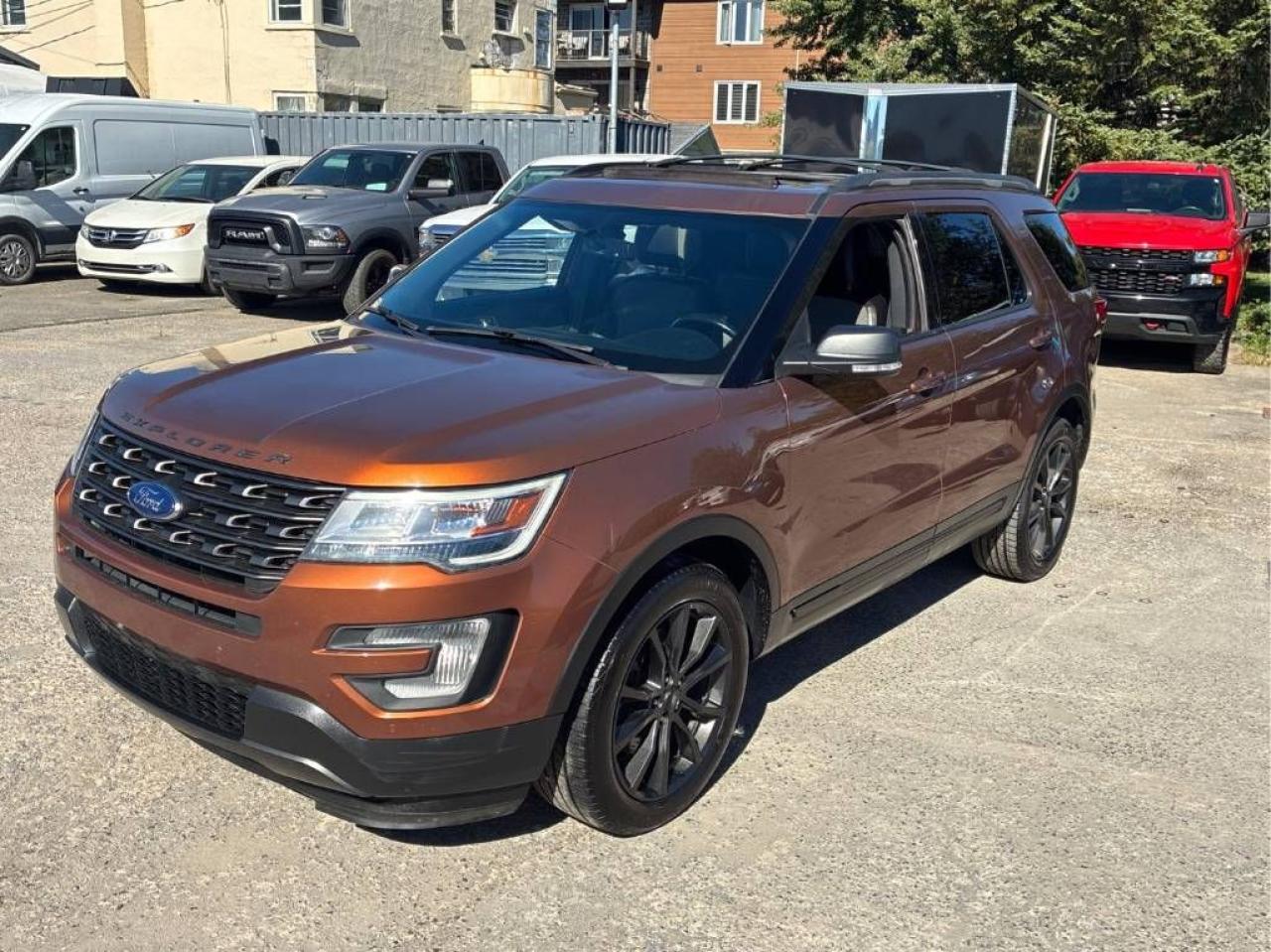 Used 2017 Ford Explorer 4WD 4dr XLT for sale in Stittsville, ON