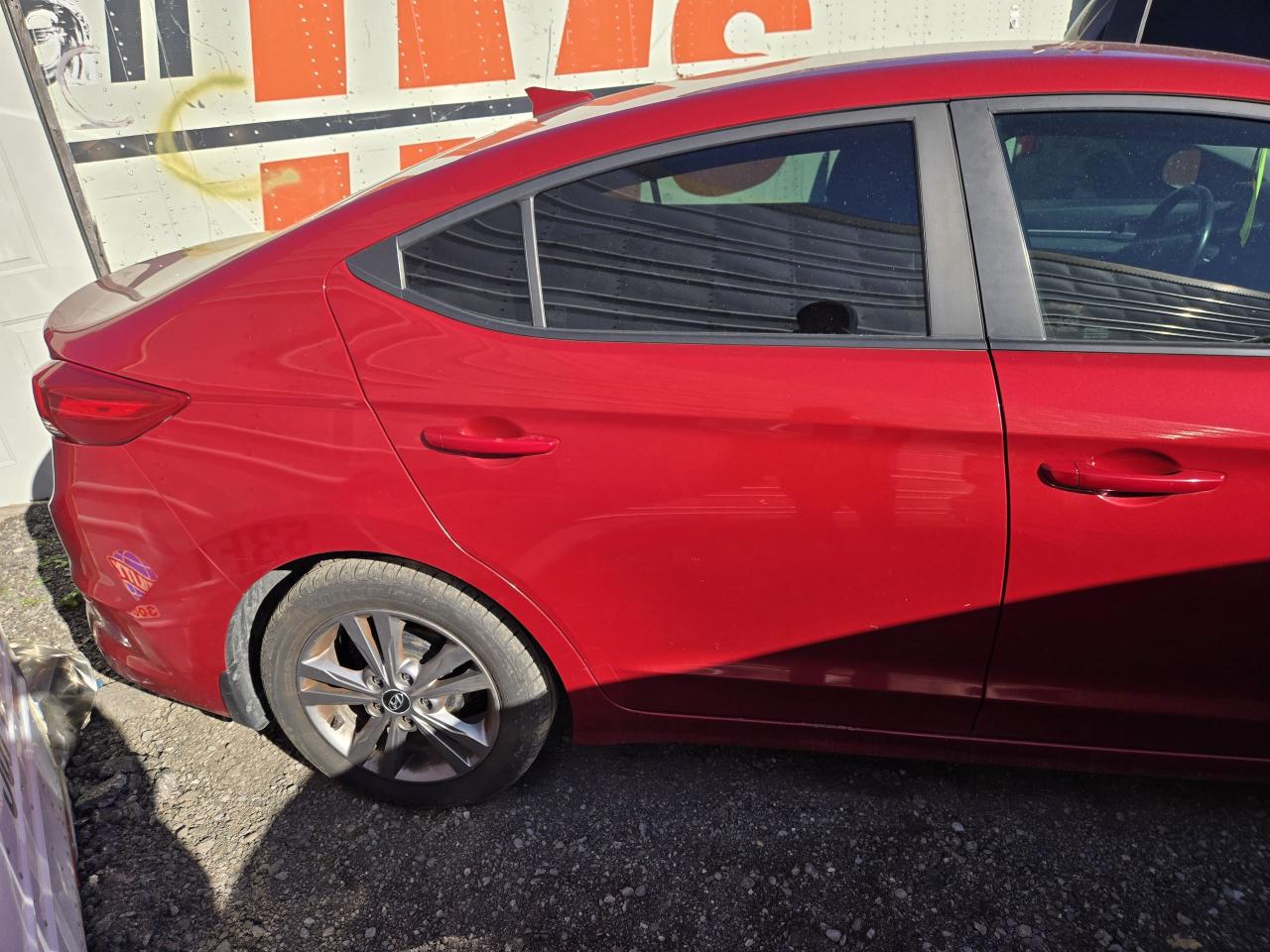 2017 Hyundai Elantra GL Photo3