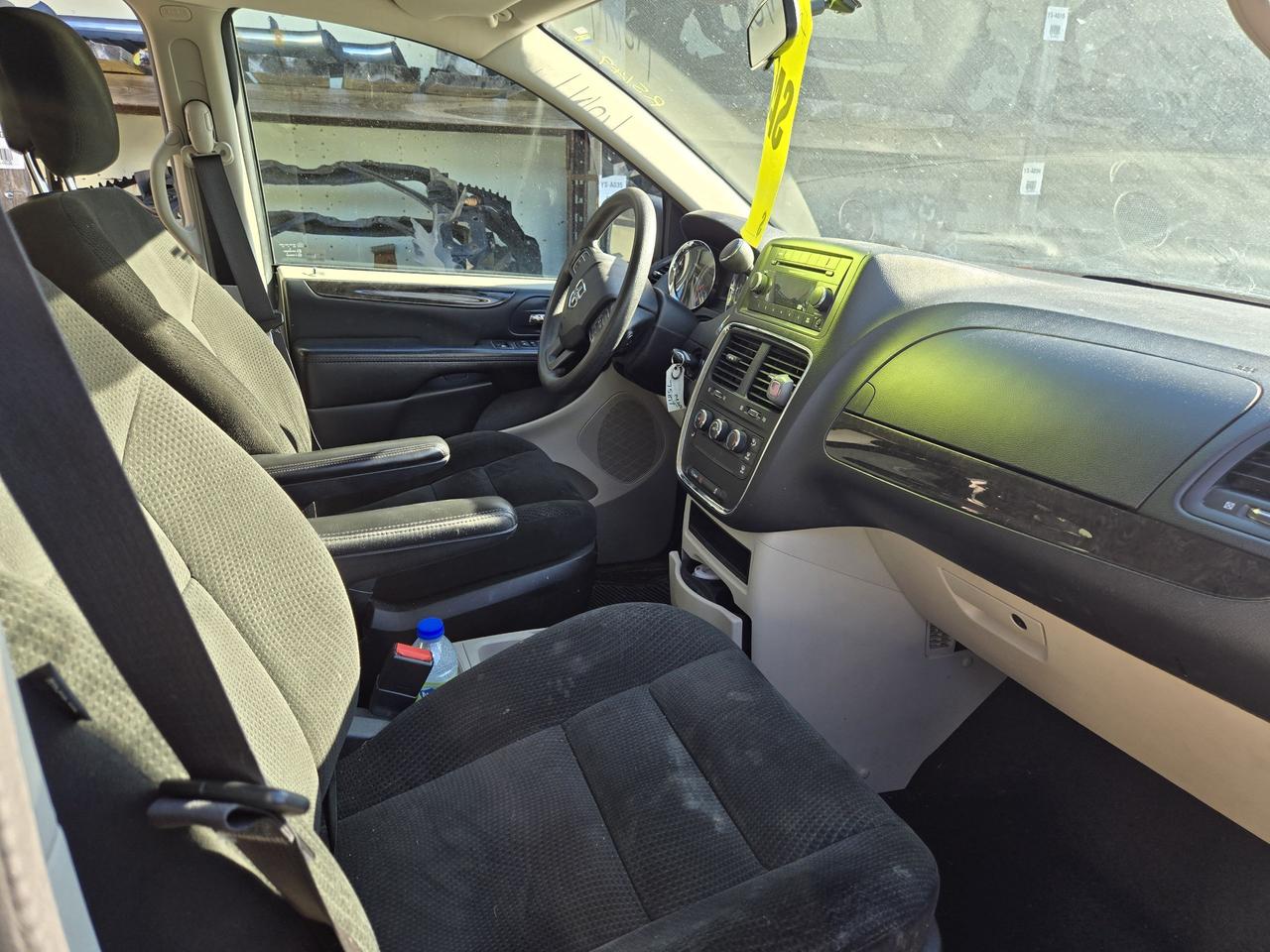 2016 Dodge Grand Caravan SXT Photo