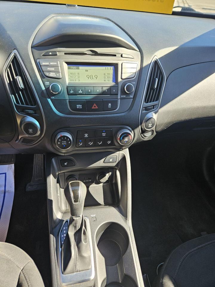 2014 Hyundai Tucson GL - Photo #6