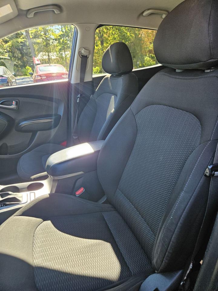 2014 Hyundai Tucson GL - Photo #5