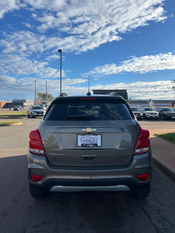 2021 Chevrolet Trax LT - Photo #5