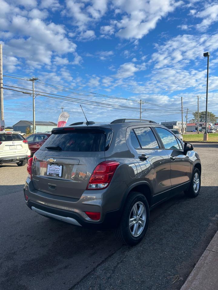 2021 Chevrolet Trax LT - Photo #4