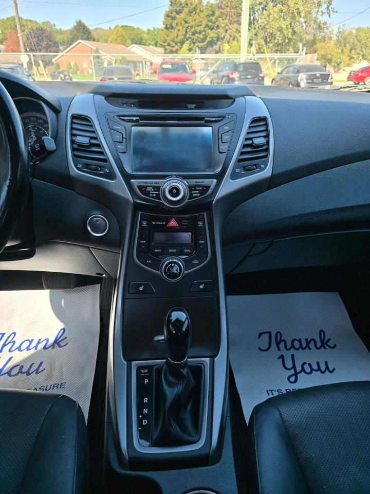 2014 Hyundai Elantra 4dr Sdn Auto Limited w/Navi - Photo #11