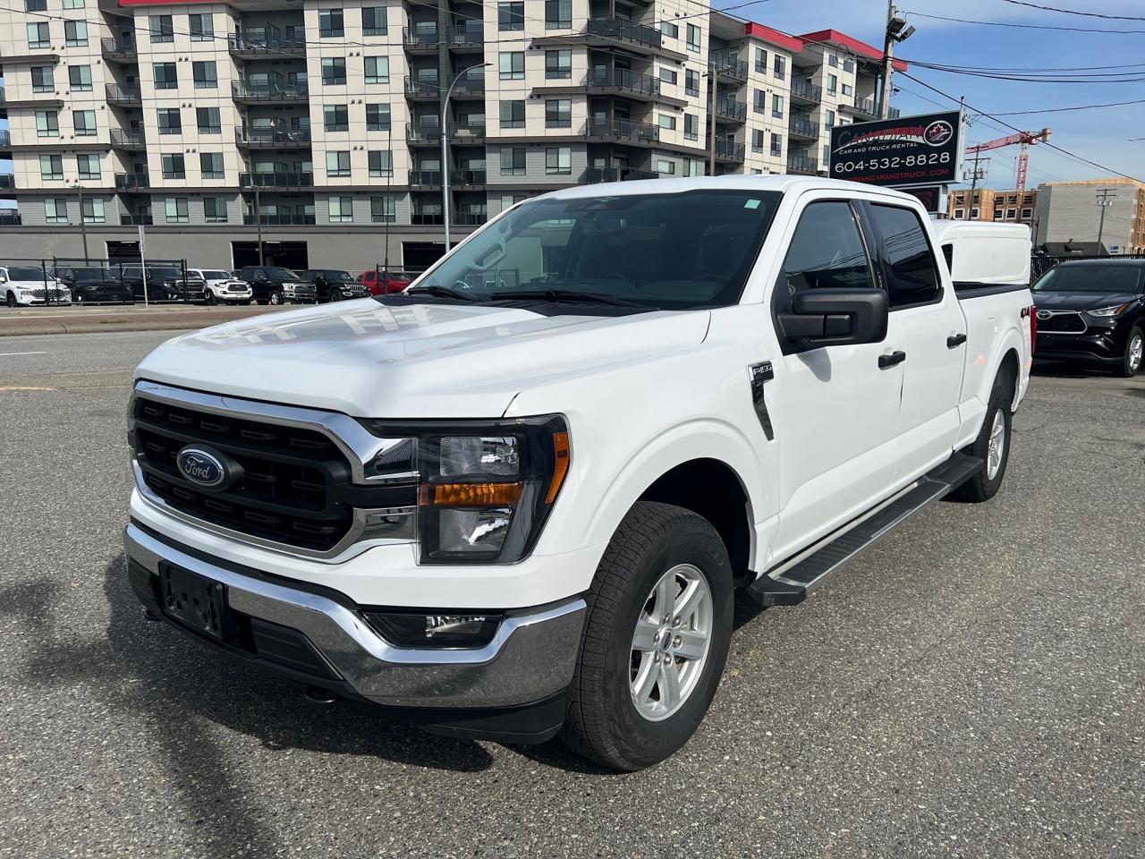 2023 Ford F-150 XLT Photo3