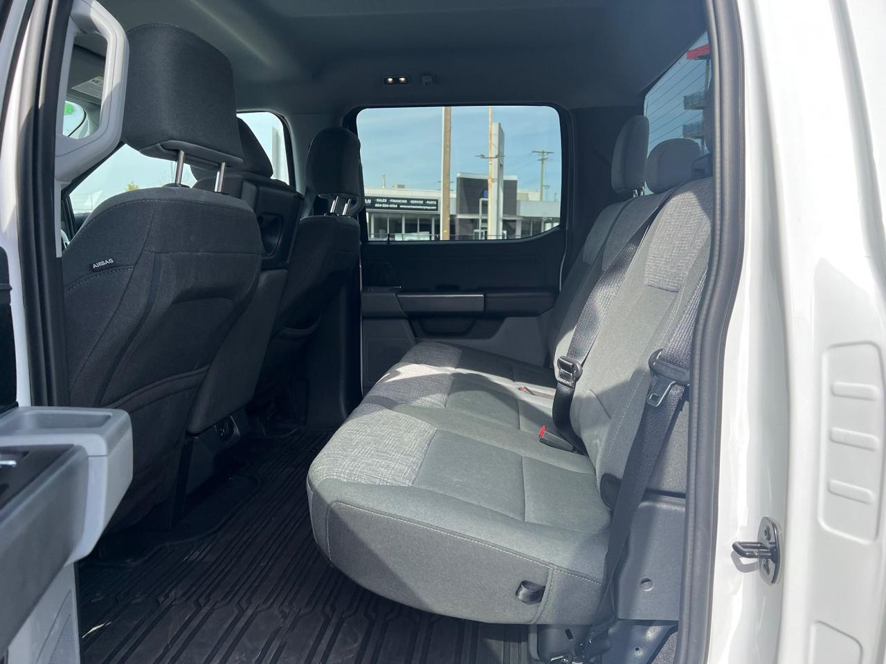 2023 Ford F-150 XLT Photo9