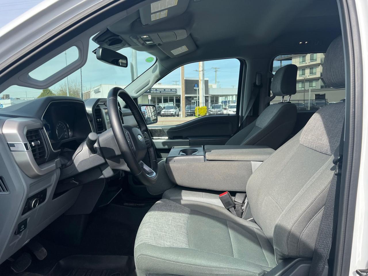 2023 Ford F-150 XLT Photo10