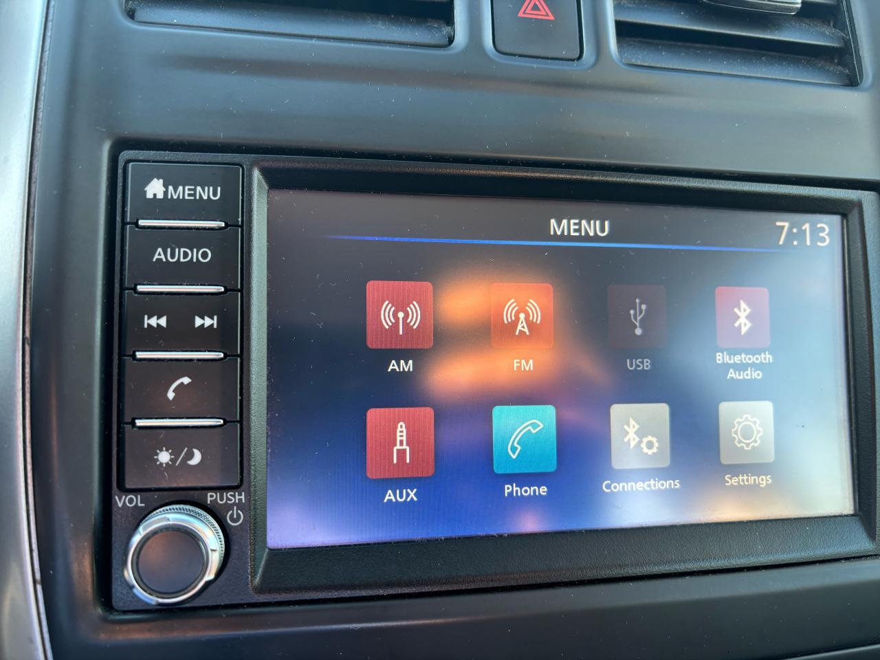 2019 Nissan Versa Note S, Hatchback, Back-Up-Camera, Low Kms. - Photo #16