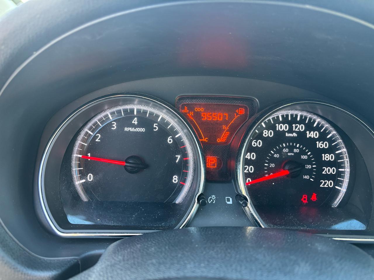 2019 Nissan Versa Note S, Hatchback, Back-Up-Camera, Low Kms. - Photo #18