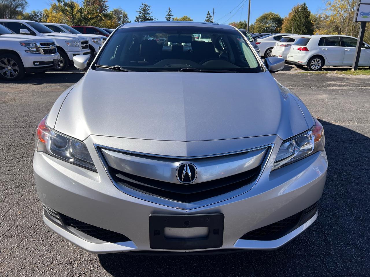 2013 Acura ILX 4dr Sdn Photo39