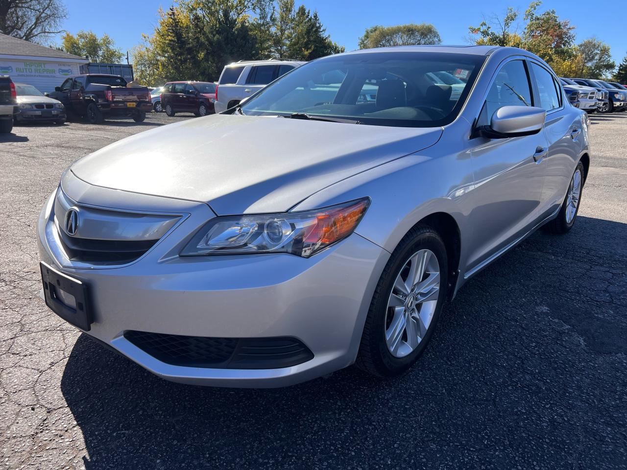 2013 Acura ILX 4dr Sdn Photo7