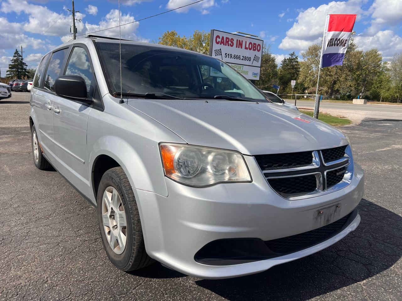 Used 2011 Dodge Grand Caravan SXT for sale in Komoka, ON