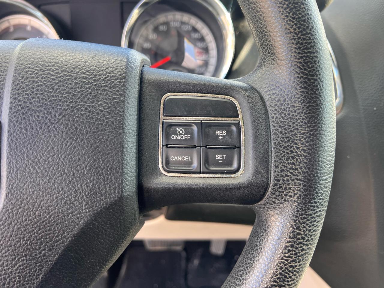 2011 Dodge Grand Caravan SXT Photo19