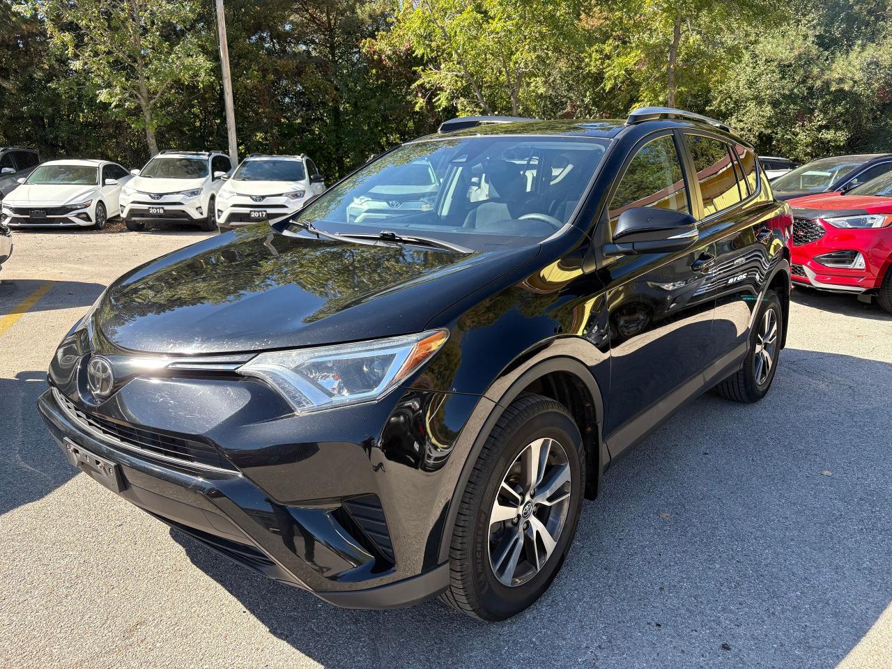 Used 2018 Toyota RAV4 LE, ALLOYS,B/U CAM,ONE OWNER,SAFETY INCLUDED for sale in Richmond Hill, ON