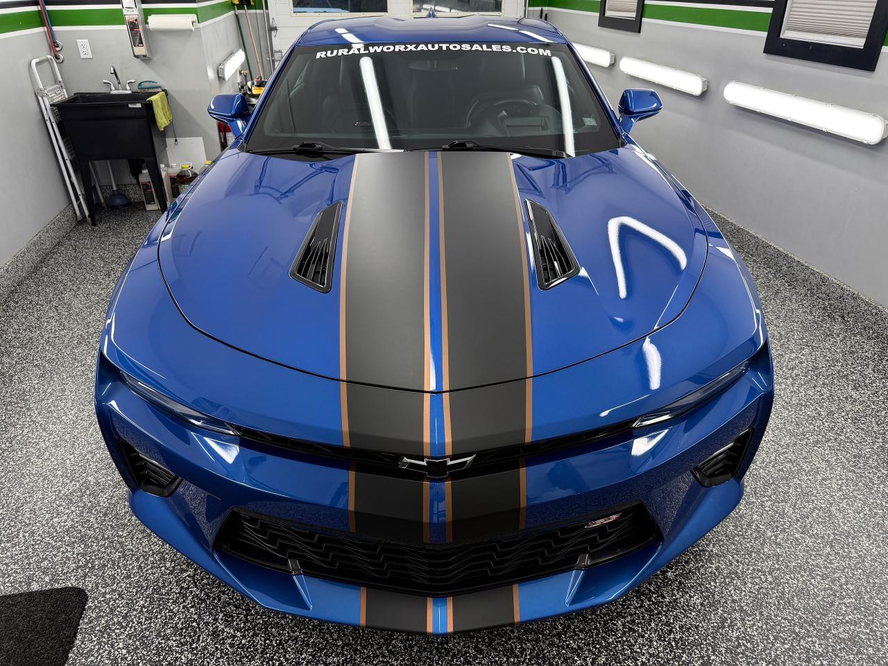 2016 Chevrolet Camaro 2SS - Photo #2