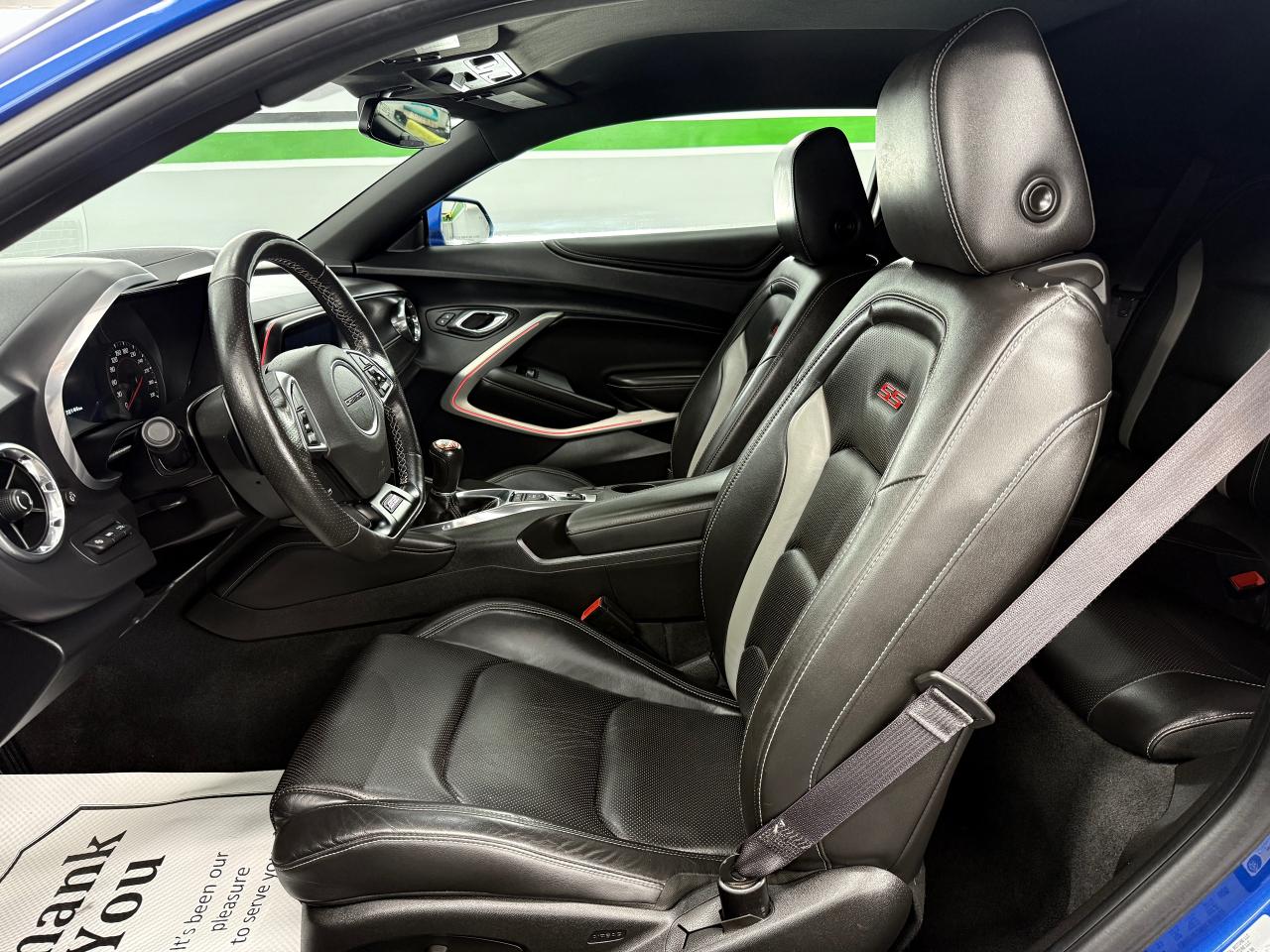 2016 Chevrolet Camaro 2SS - Photo #11